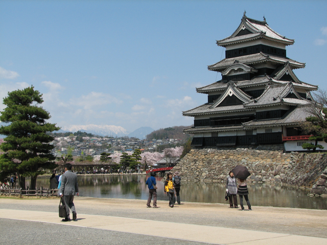 Matsumoto jo and mountains